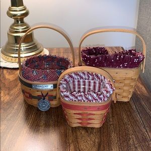 Bundle Longaberger baskets.